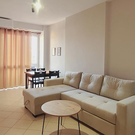 Leones Apartament ティラナ エクステリア 写真
