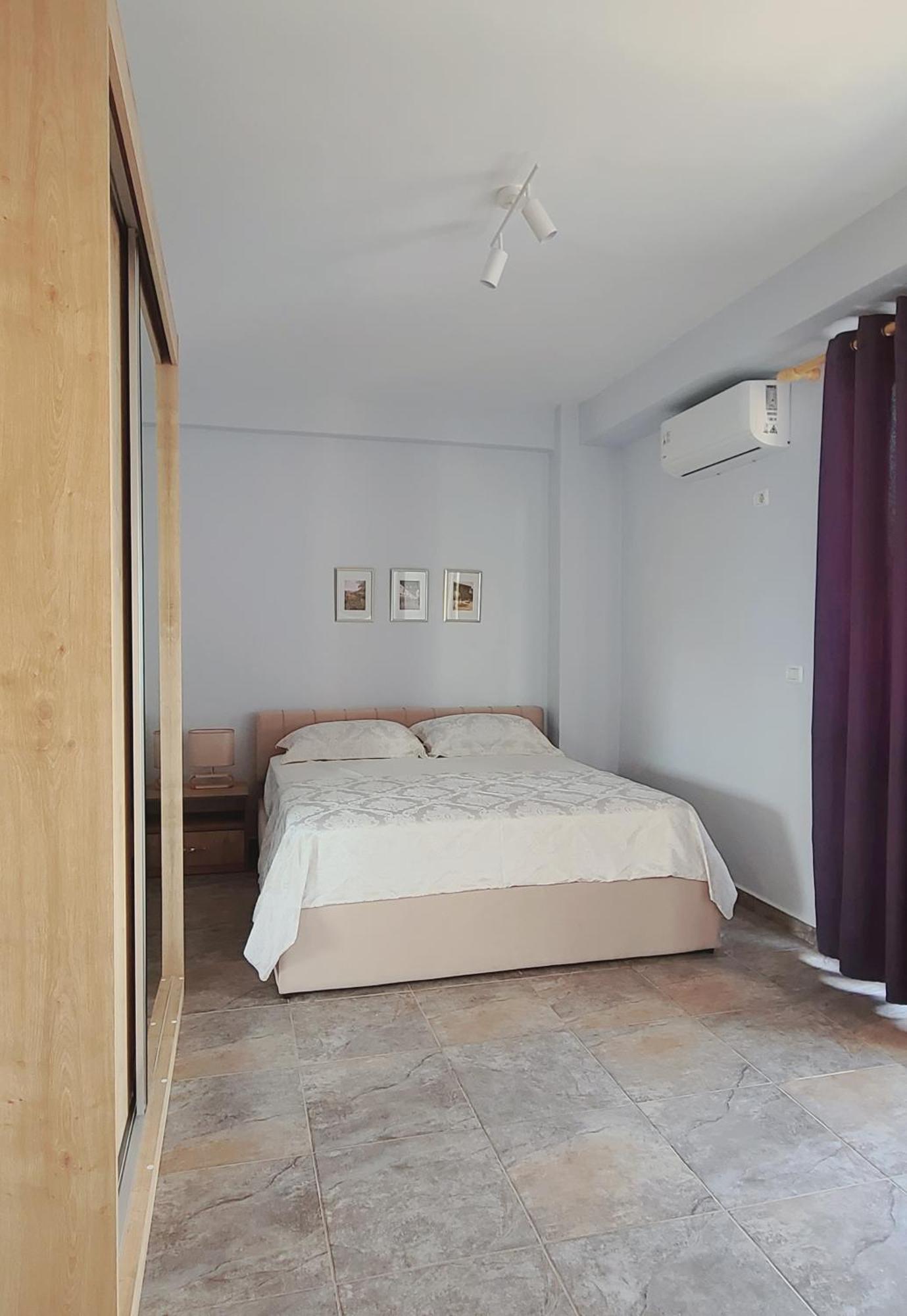 Leones Apartament ティラナ エクステリア 写真